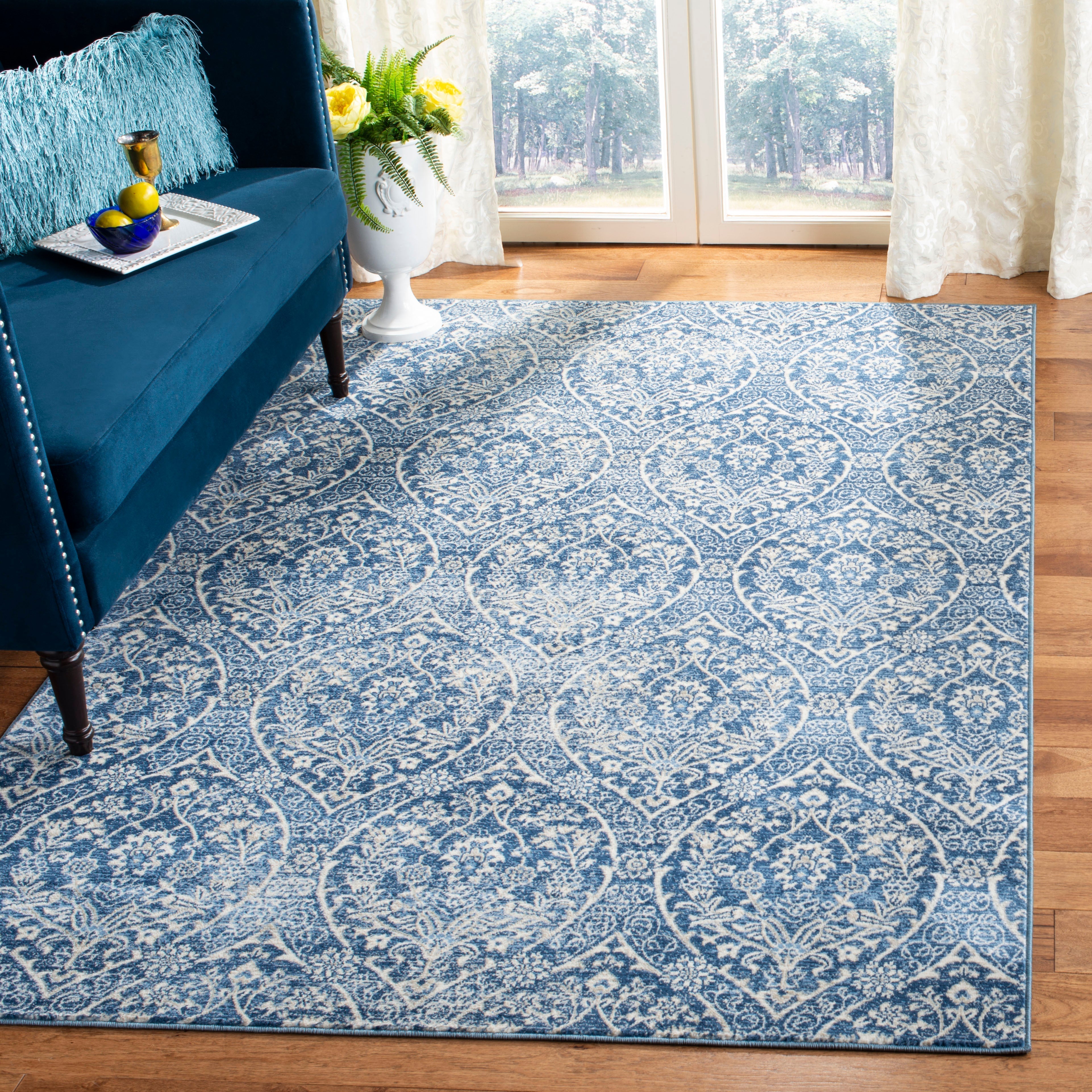 Whispering Grove Kavira Rugs