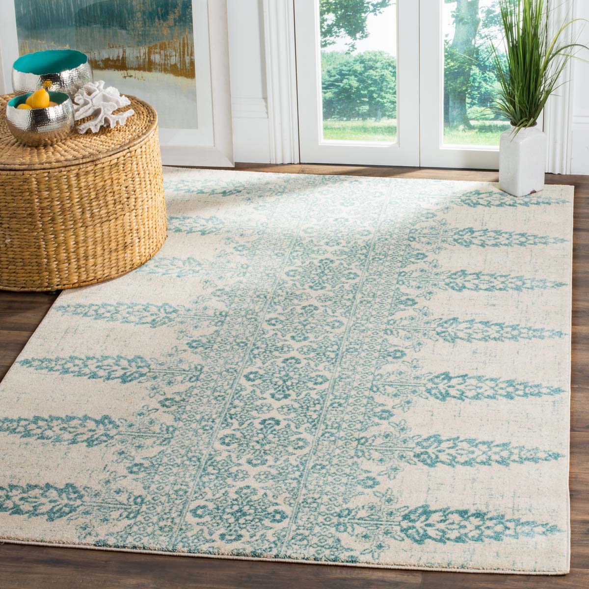 Enchanted Fields Kavira Rugs