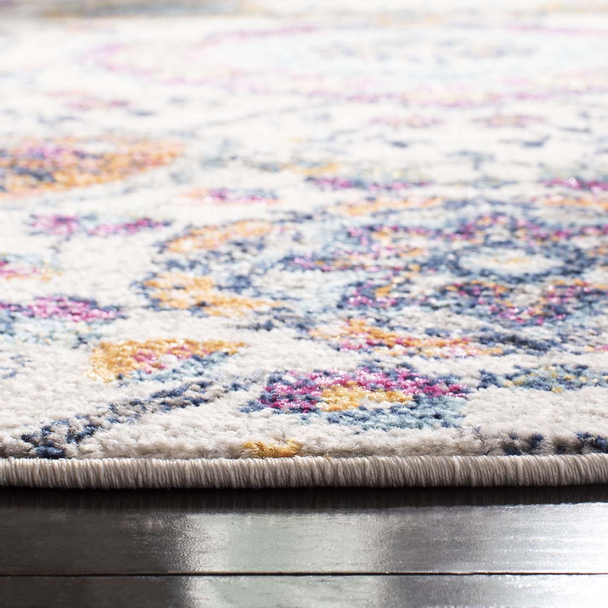 Mystic Haven Kavira Rugs