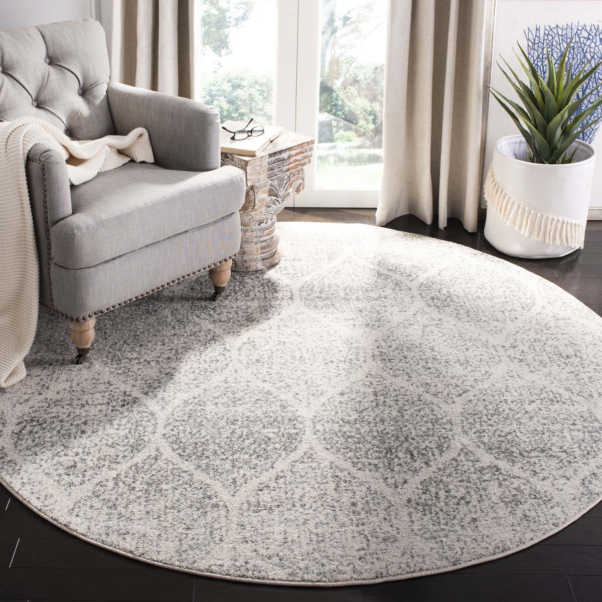 Whispering Dreams Elegant Rugs